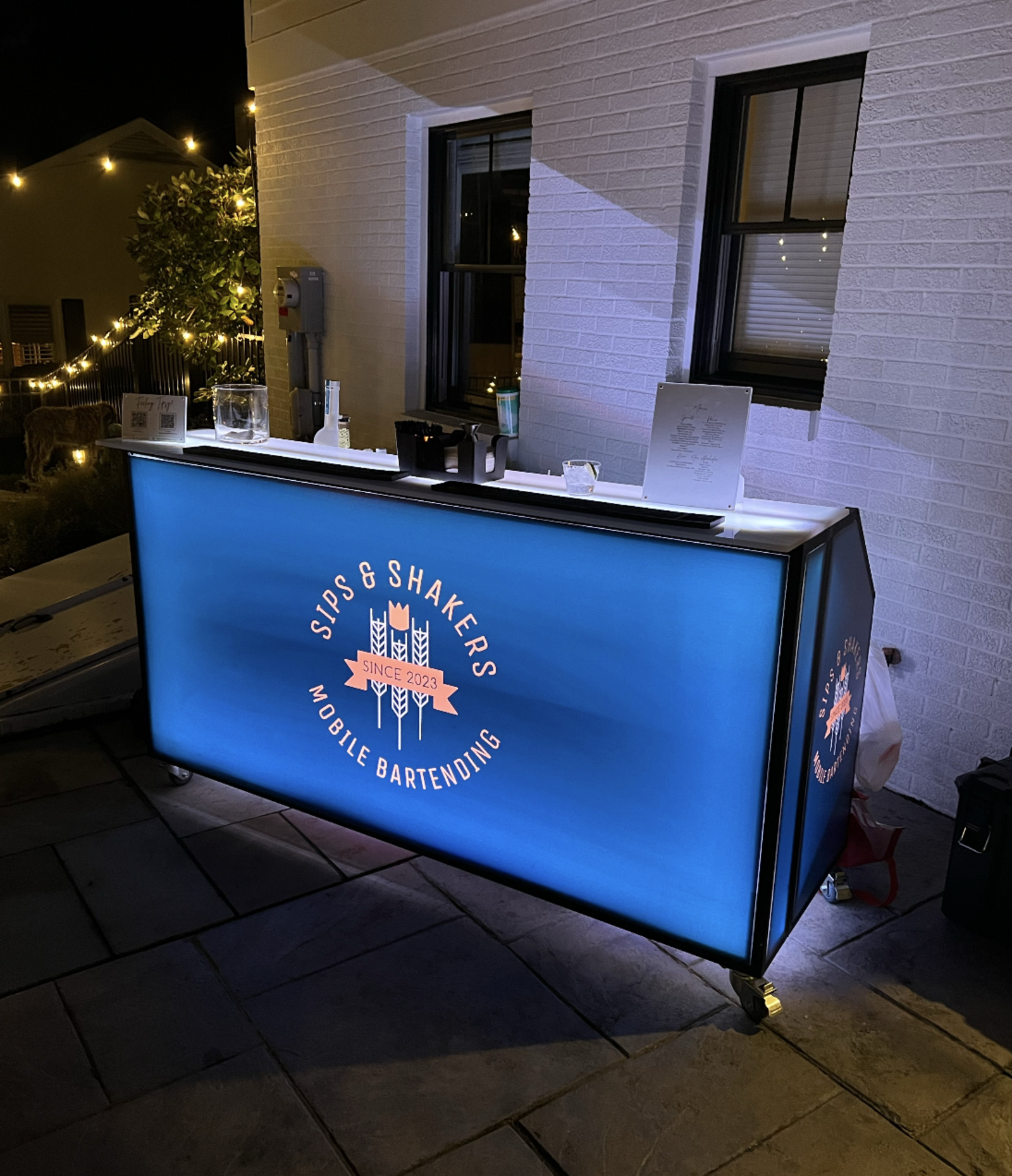 Sips & Shakers Mobile Bar Setup for a Wedding