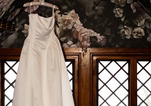 Stitching It Up With Marla - Bridal alterations