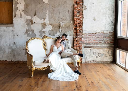 couple in a relaxing photoshoot